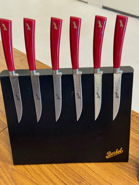 6-Piece Design Steak Knife Set - incl. Acacia Magnetic Block - Black