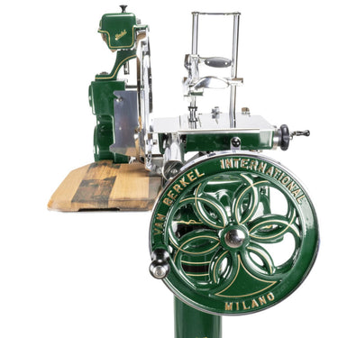 Volano B114 treated with special paint in British Racing Green