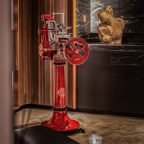 Volano B2 Pedestal - Red