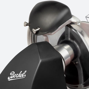 NOUVEAUTÉ: Red Line 250 Black - Mat zwart