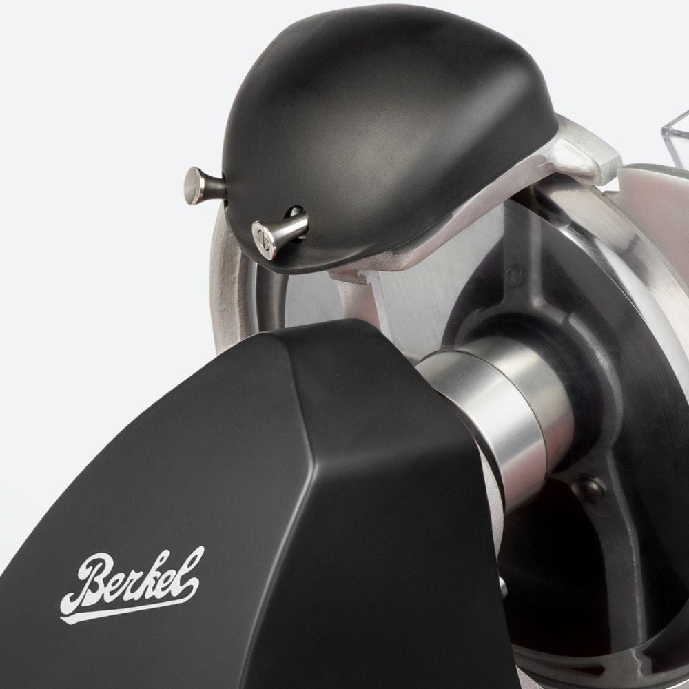 Palatina Workshop ® Bundle Berkel Red Line 250 professionele snijmachine/allessnijder | rood | met geïntegreerd slijpapparaat | incl. serveerplank van vatduur VK: 1149 Palatina Workshop ® Bundle Berkel Red Line 250 professionele snijmachine/allessnijder | rood | met geïntegreerd slijpapparaat | incl. serveerplank van vatduur VK: 1149